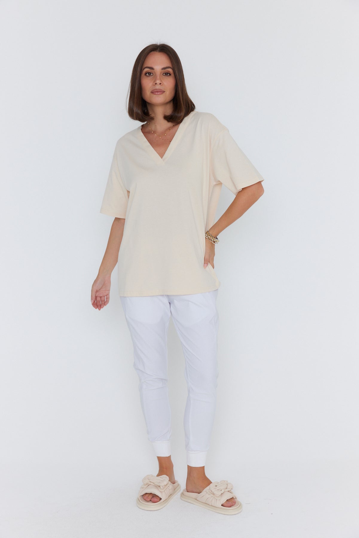 NIX V-Neck T-Shirt Cream