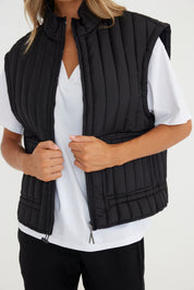 ARIA Vest Black