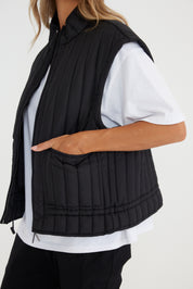 ARIA Vest Black