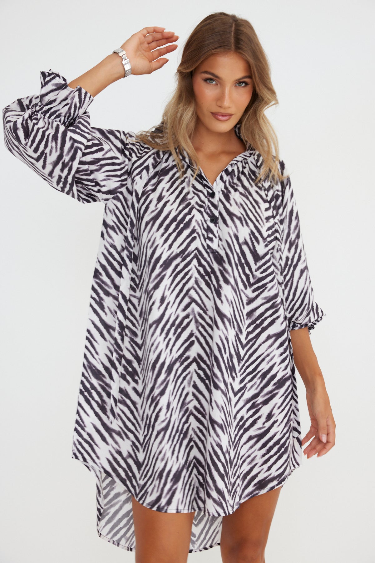 LYCIUM Dress Abstract Animal