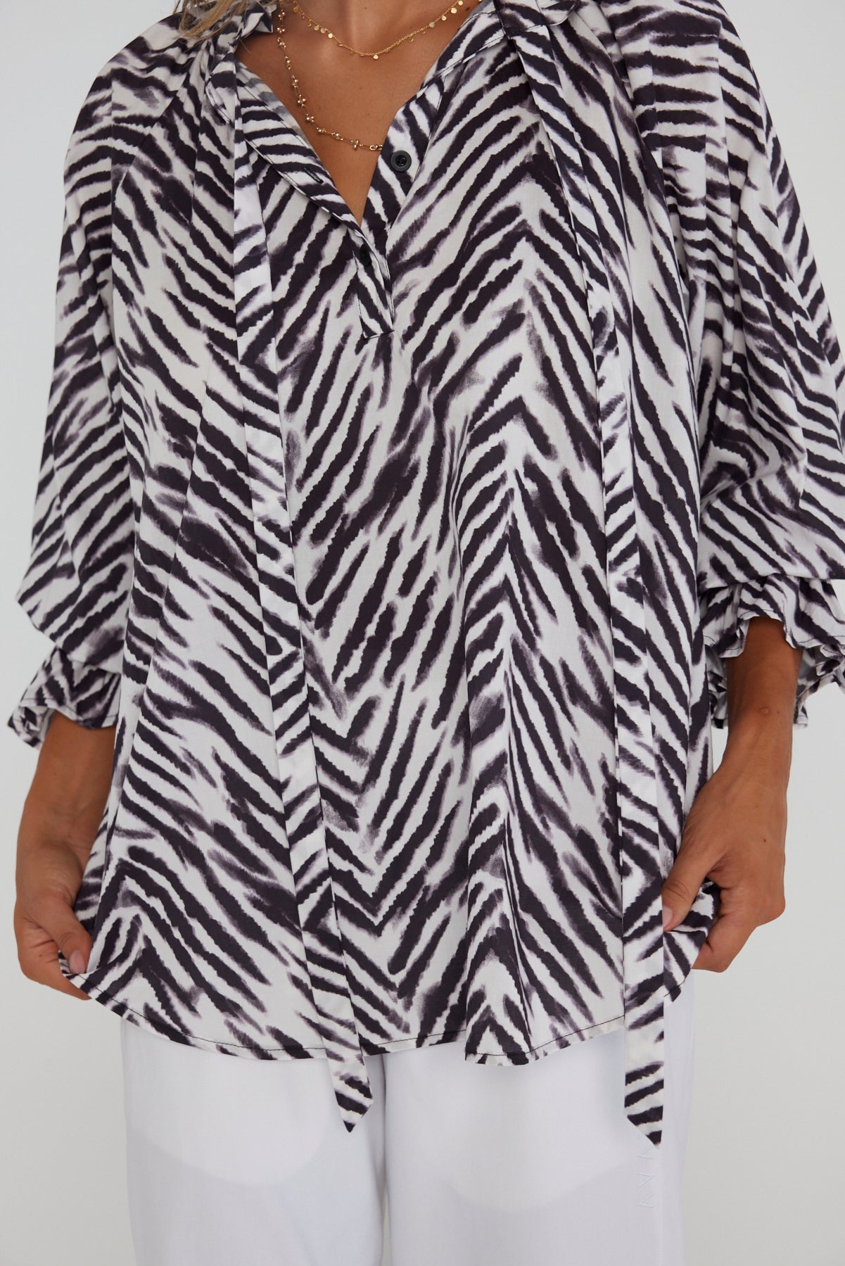 DANILL Blouse Abstract Animal