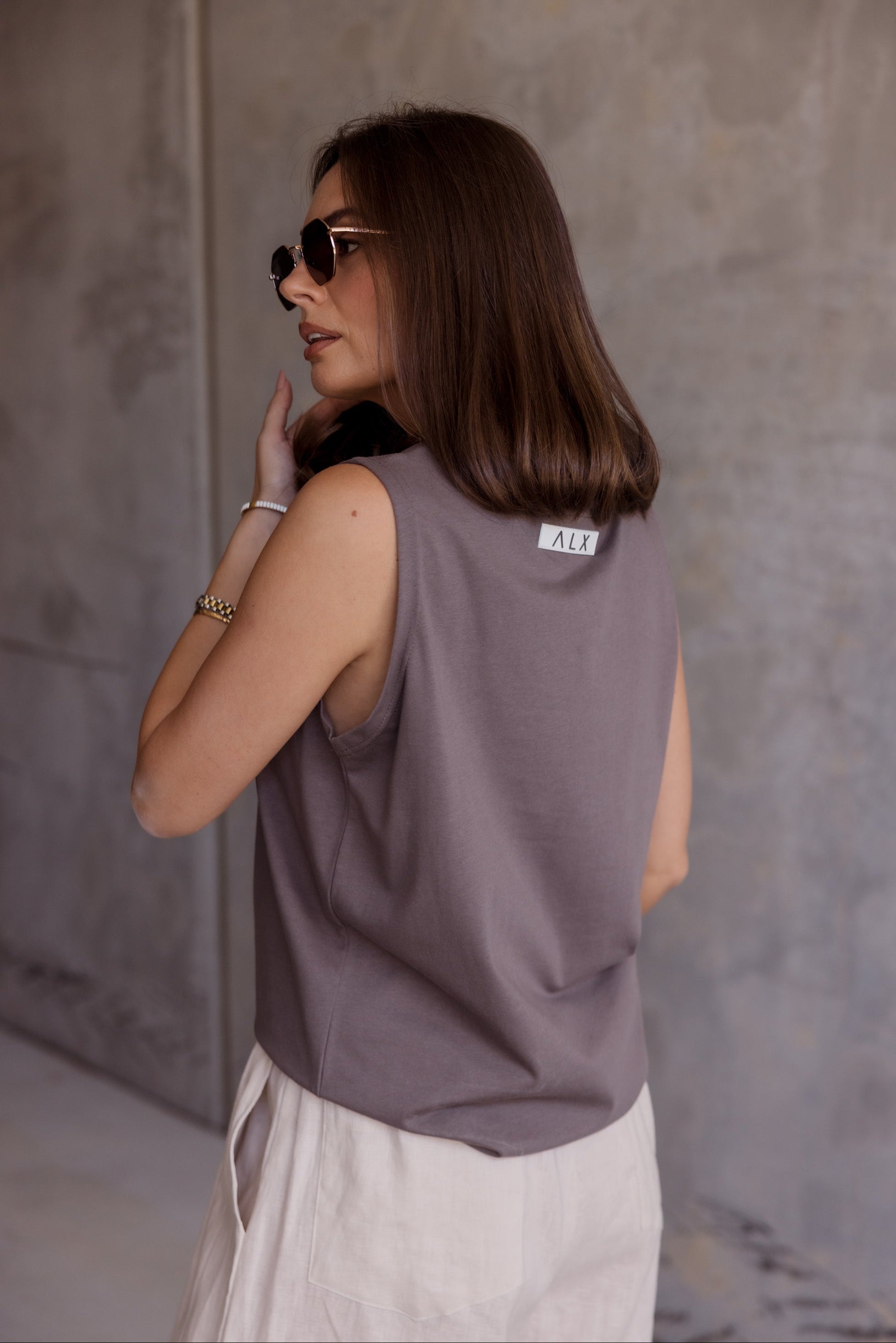 SIMBA V-Neck Taupe Brown