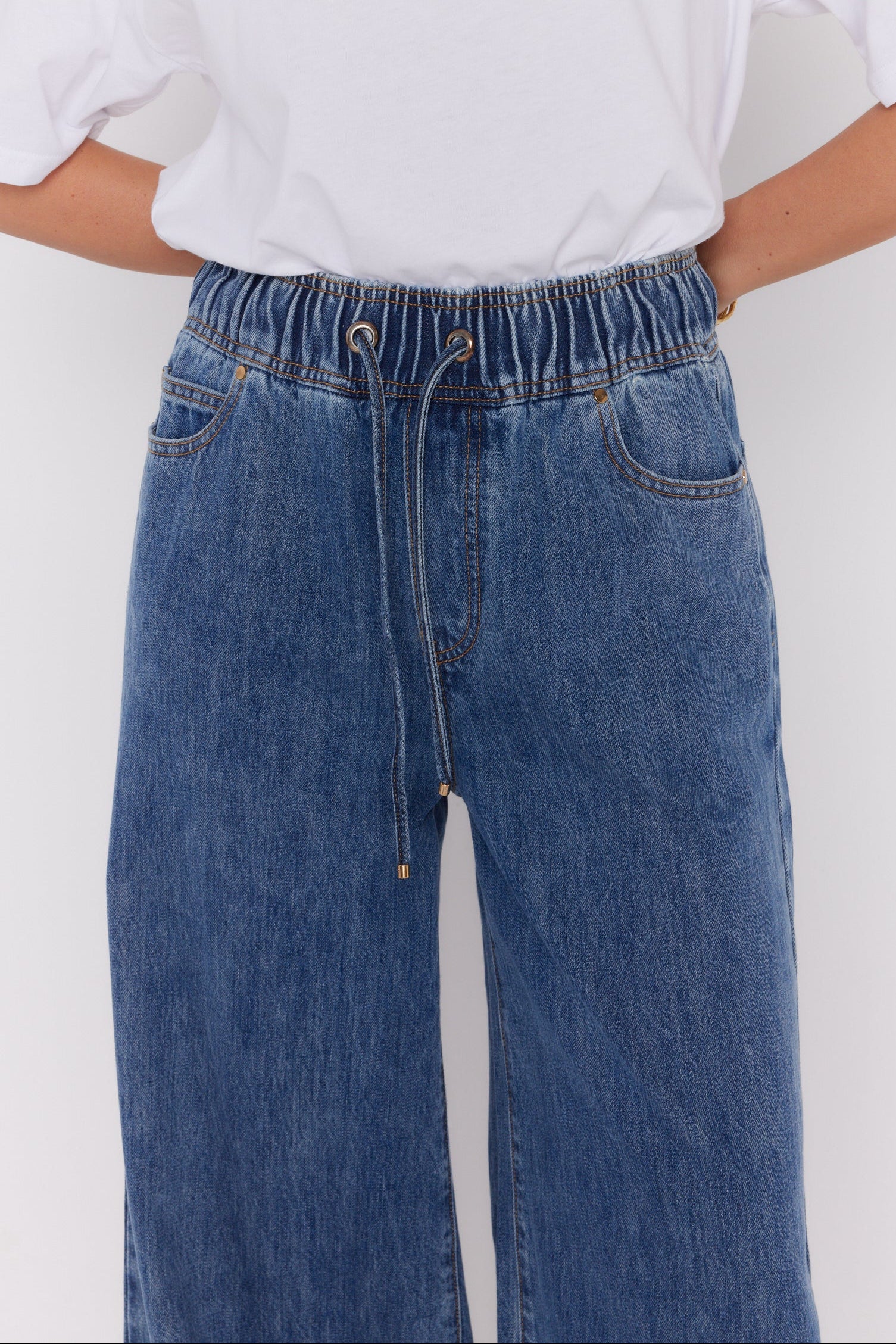 CASEY Jeans Mid Blue Wash Denim