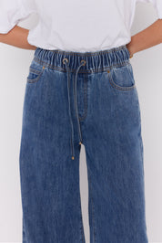 CASEY Jeans Mid Blue Wash Denim