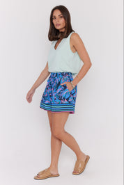 TRENE Shorts Navy Floral Print