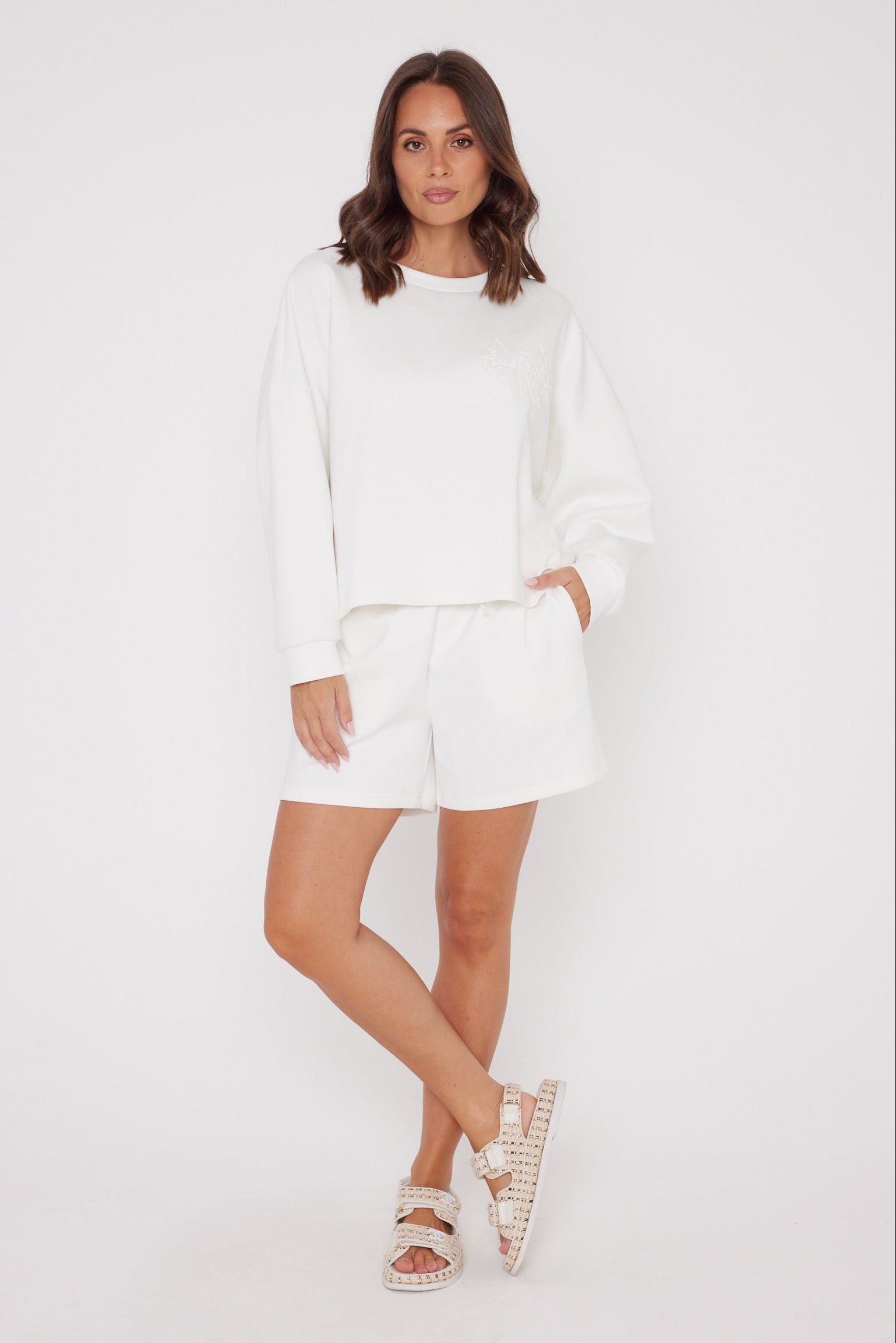 NODE Shorts White