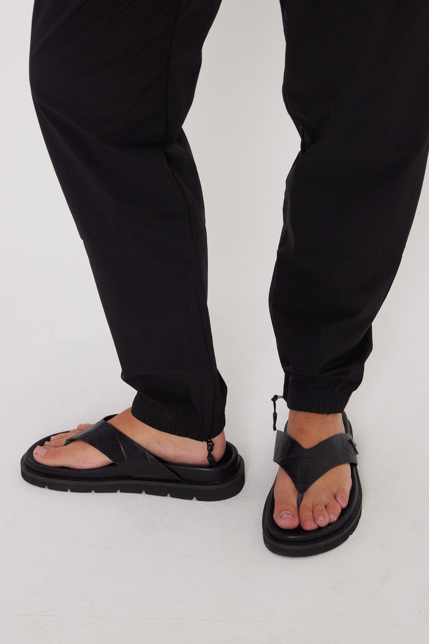 LUCIEN Pants Black