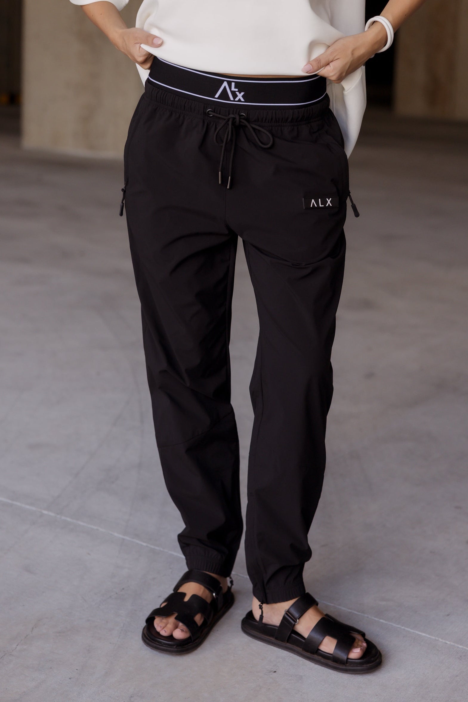 LUCIEN Pants Black