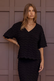 AGAPE Top Black