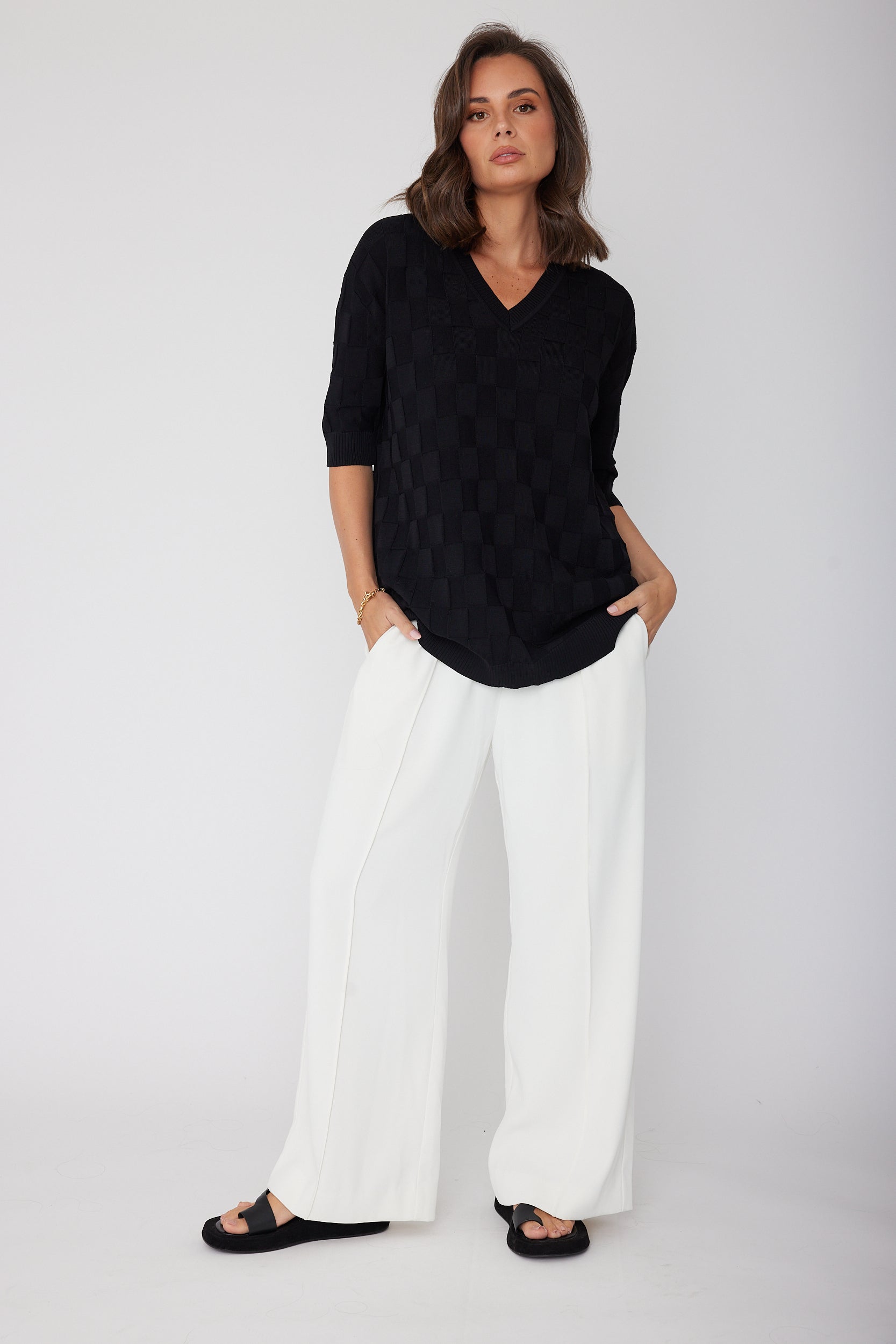 LUX V Knit Top Black