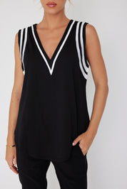 JOBAK Singlet Black & White