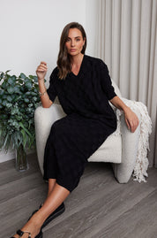 LUX V Knit Top Black