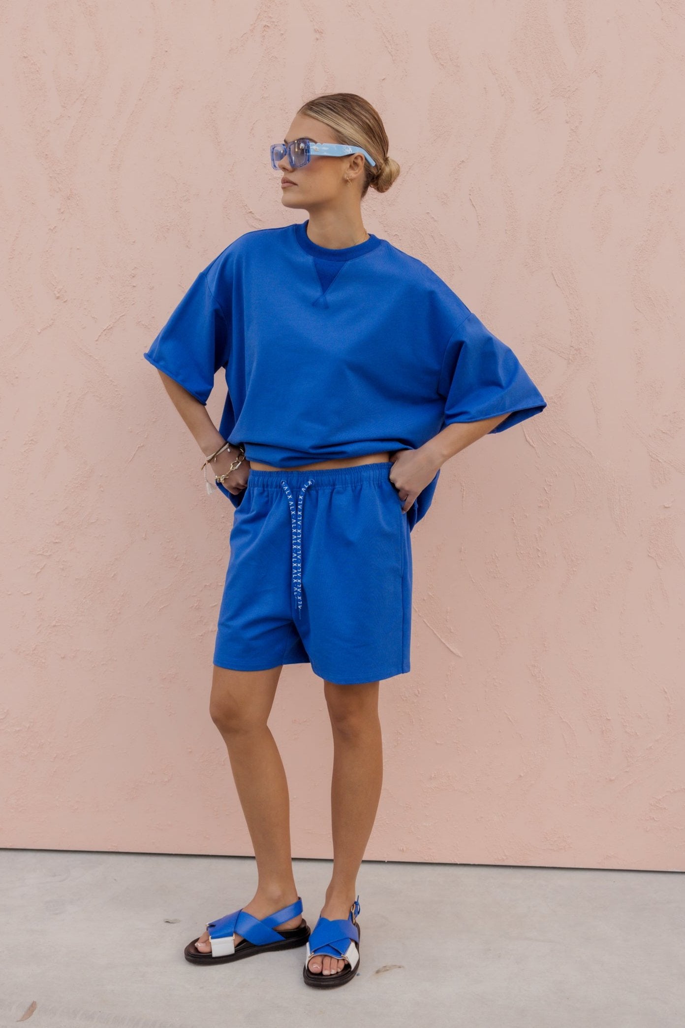 LEVI Shorts Electric Blue