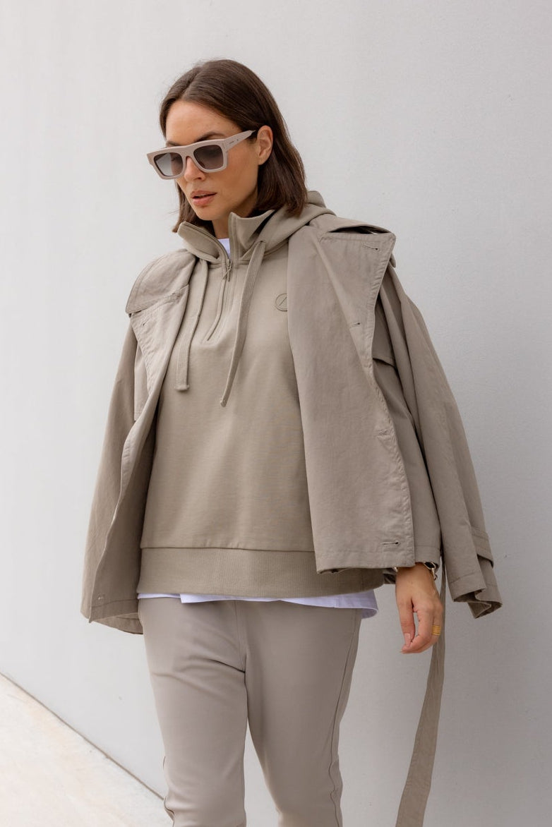 LARGO Jumper Khaki – A L E X A N D R A