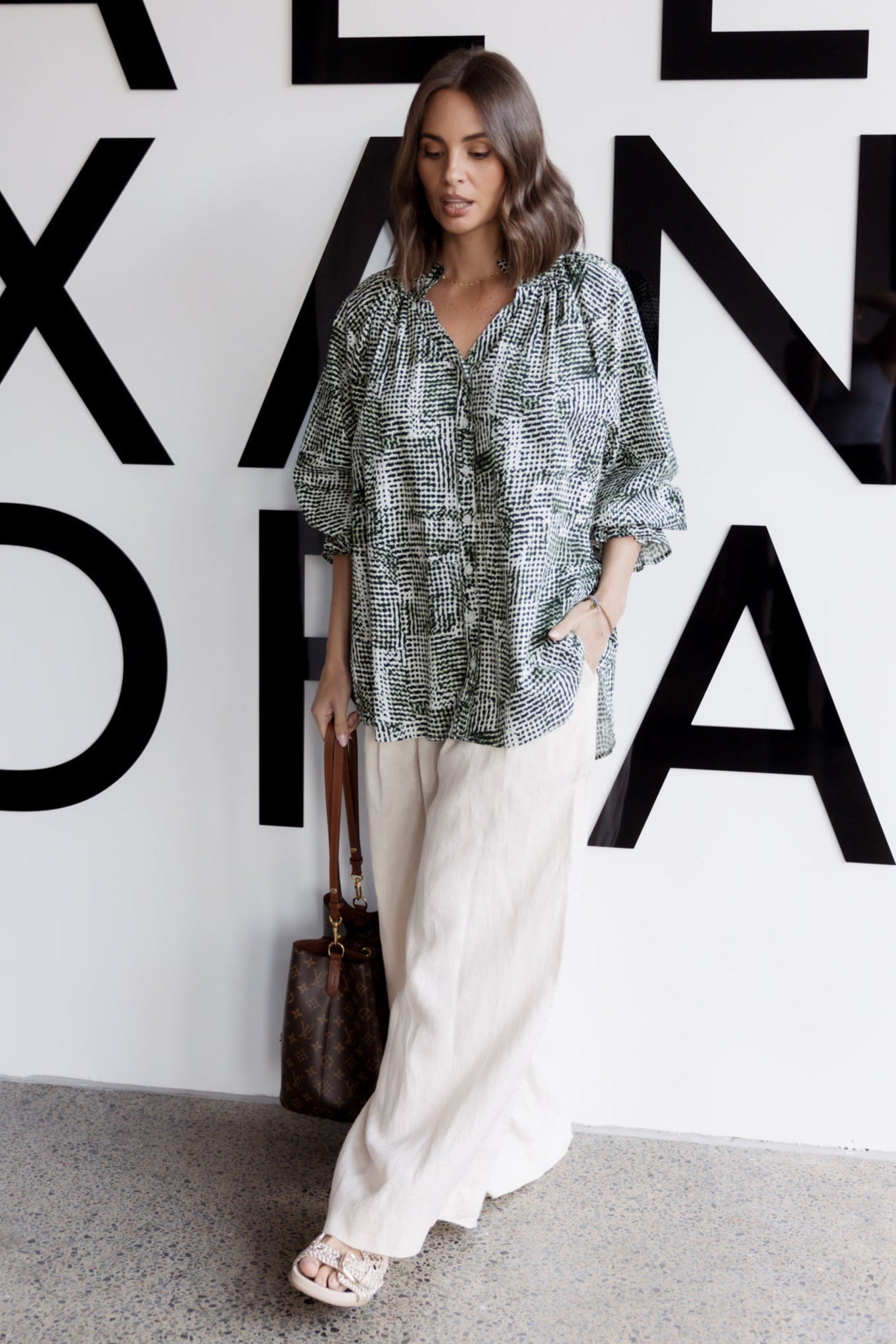 MEEKA Blouse Emerald Textured Print