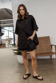 RAZ Shorts Black