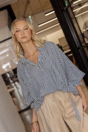 DANILL Blouse Navy Stripe