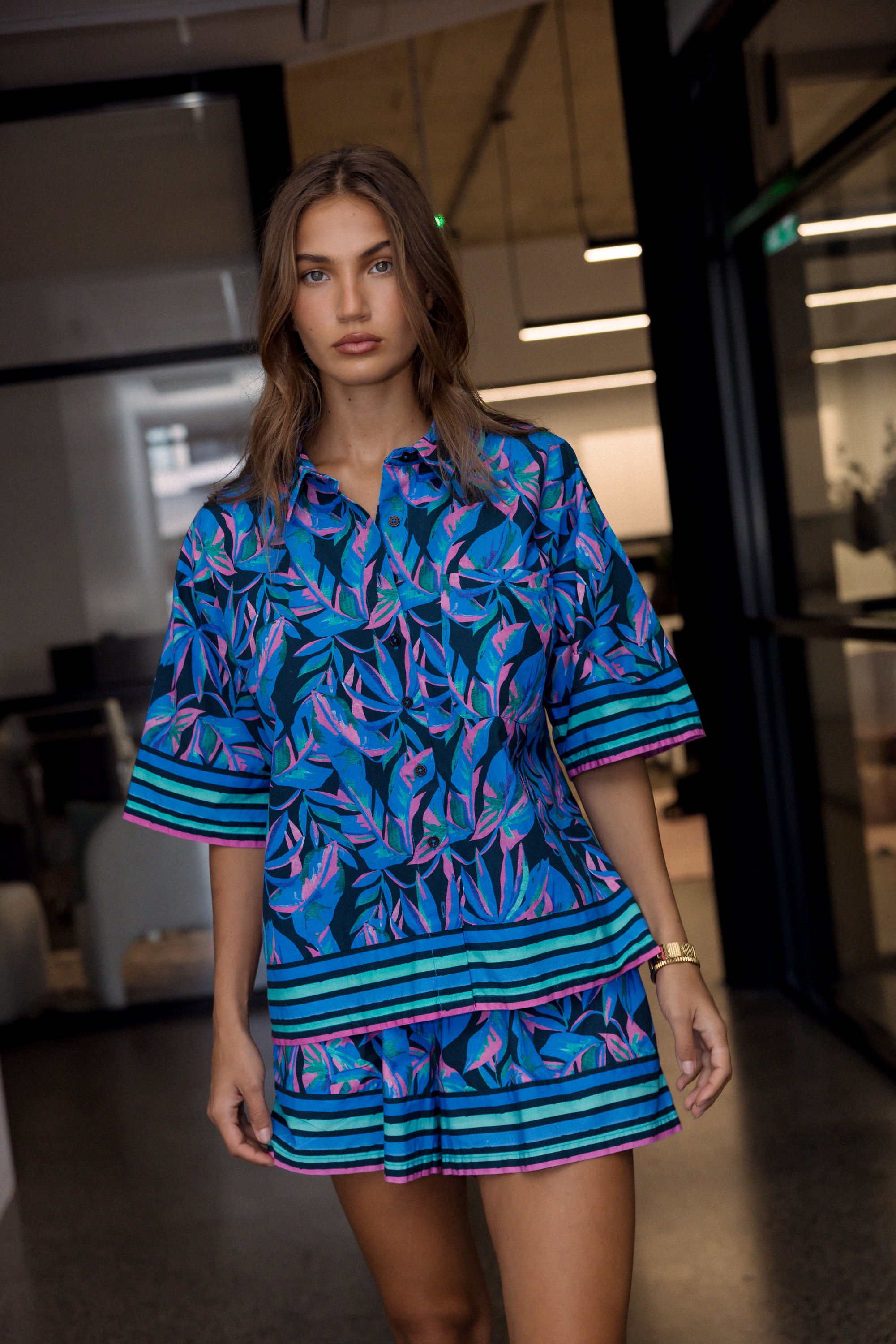 RISE Shirt Navy Floral Print