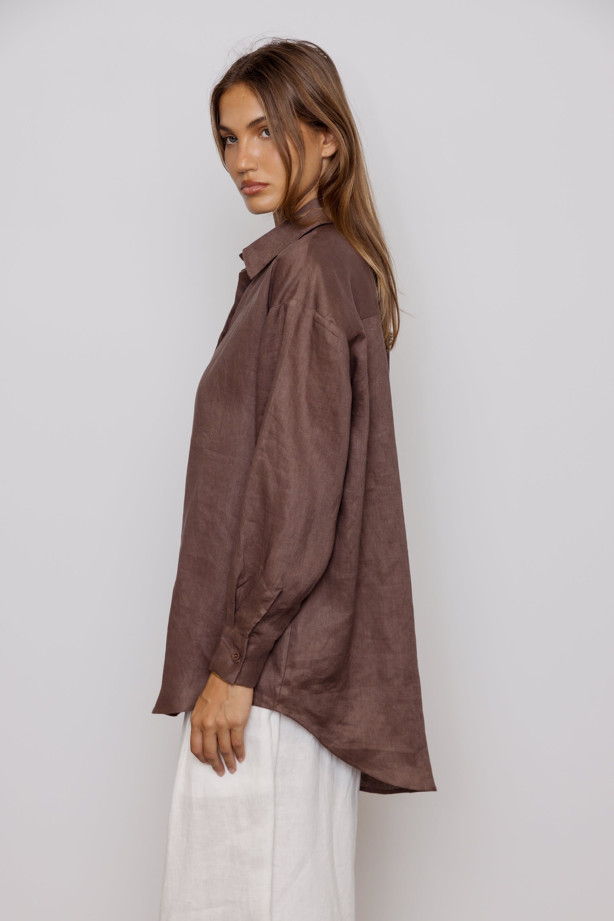 PLUTO Shirt Chocolate