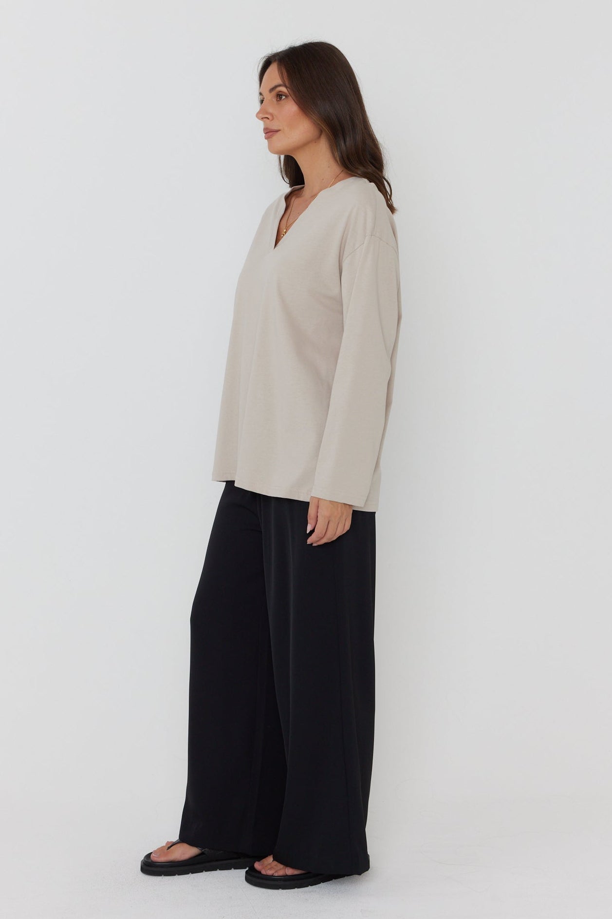 NIX V Long Sleeve Top Stone