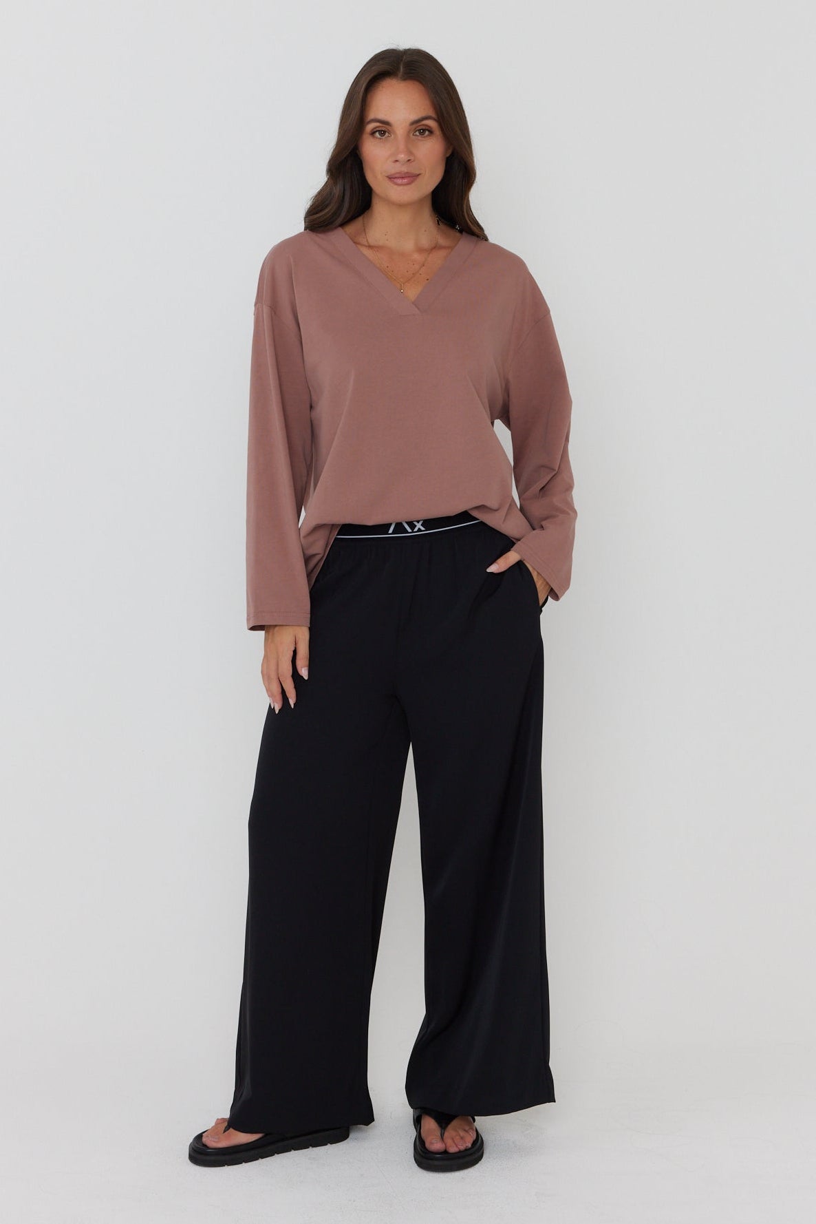 NIX V Long Sleeve Top Mahogany