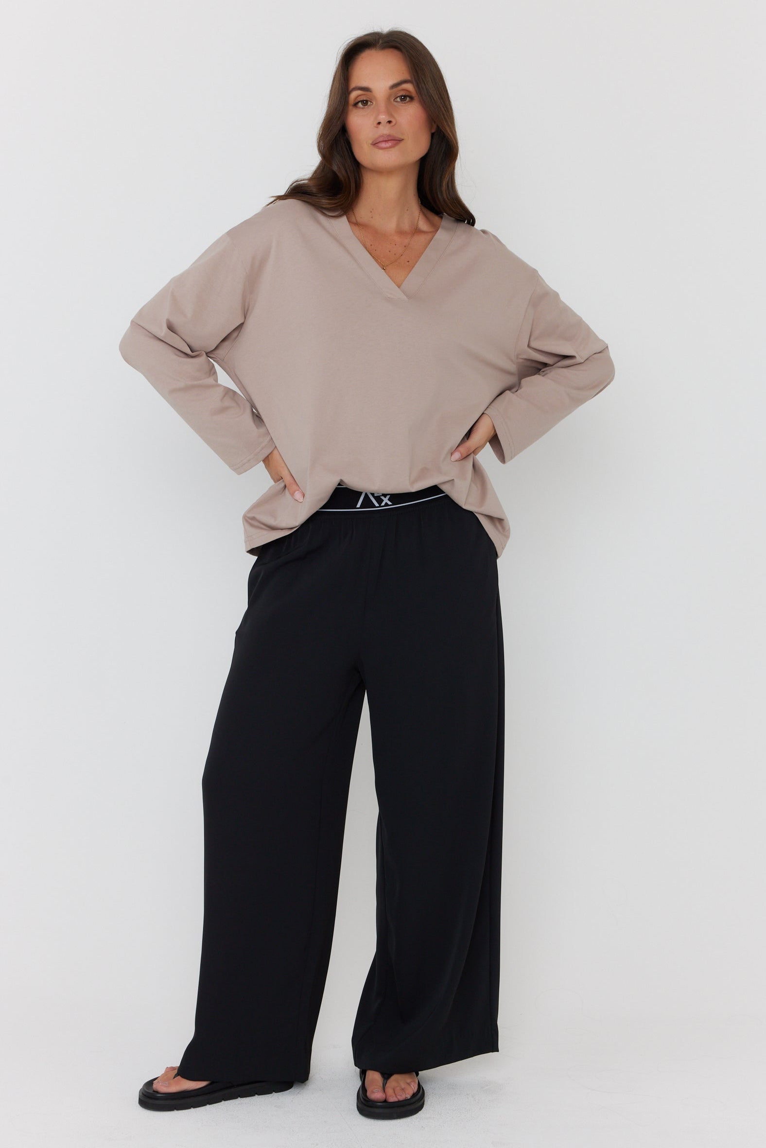 NIX V Long Sleeve Top Coco