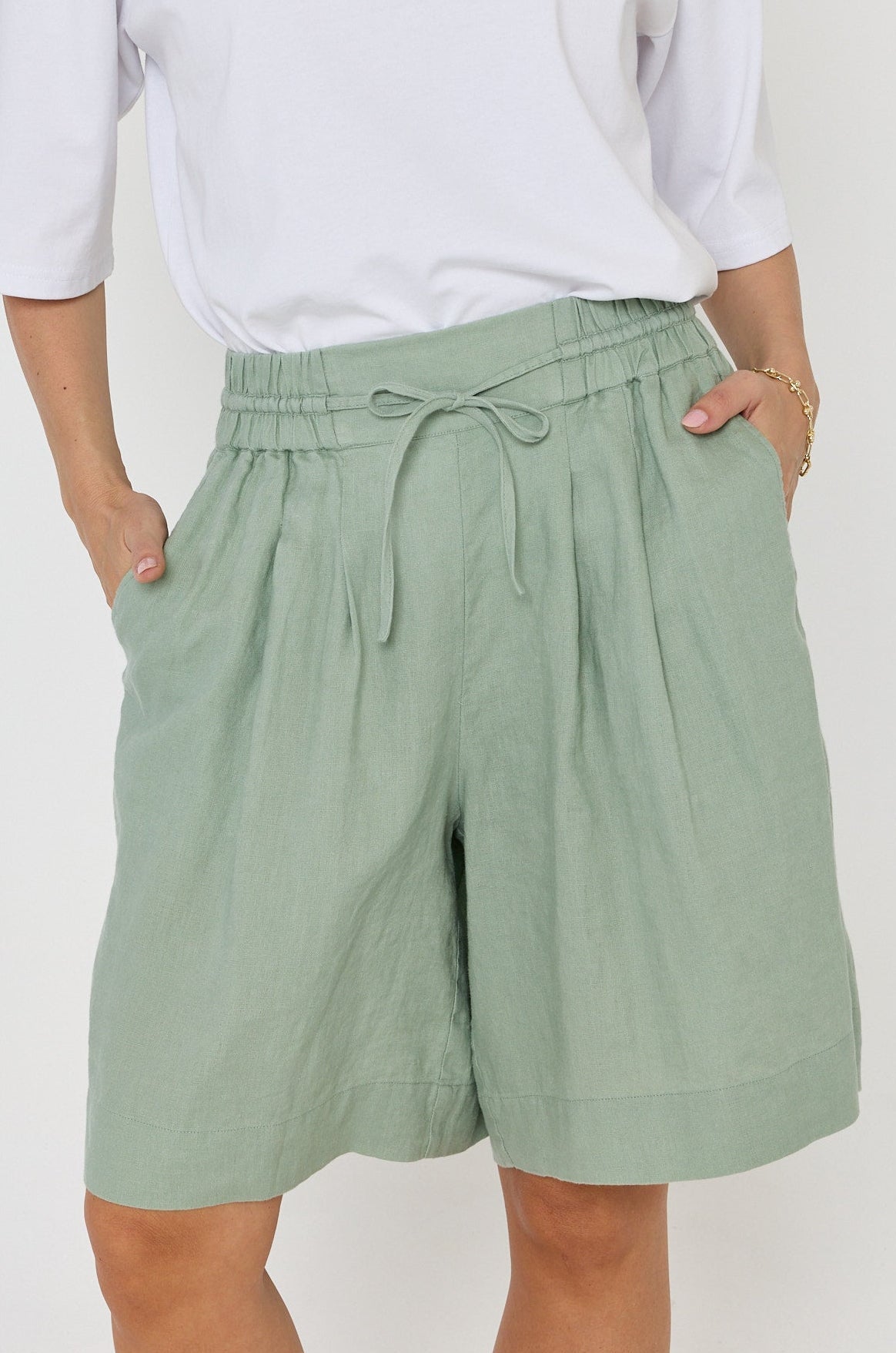 ADELE Shorts Sage