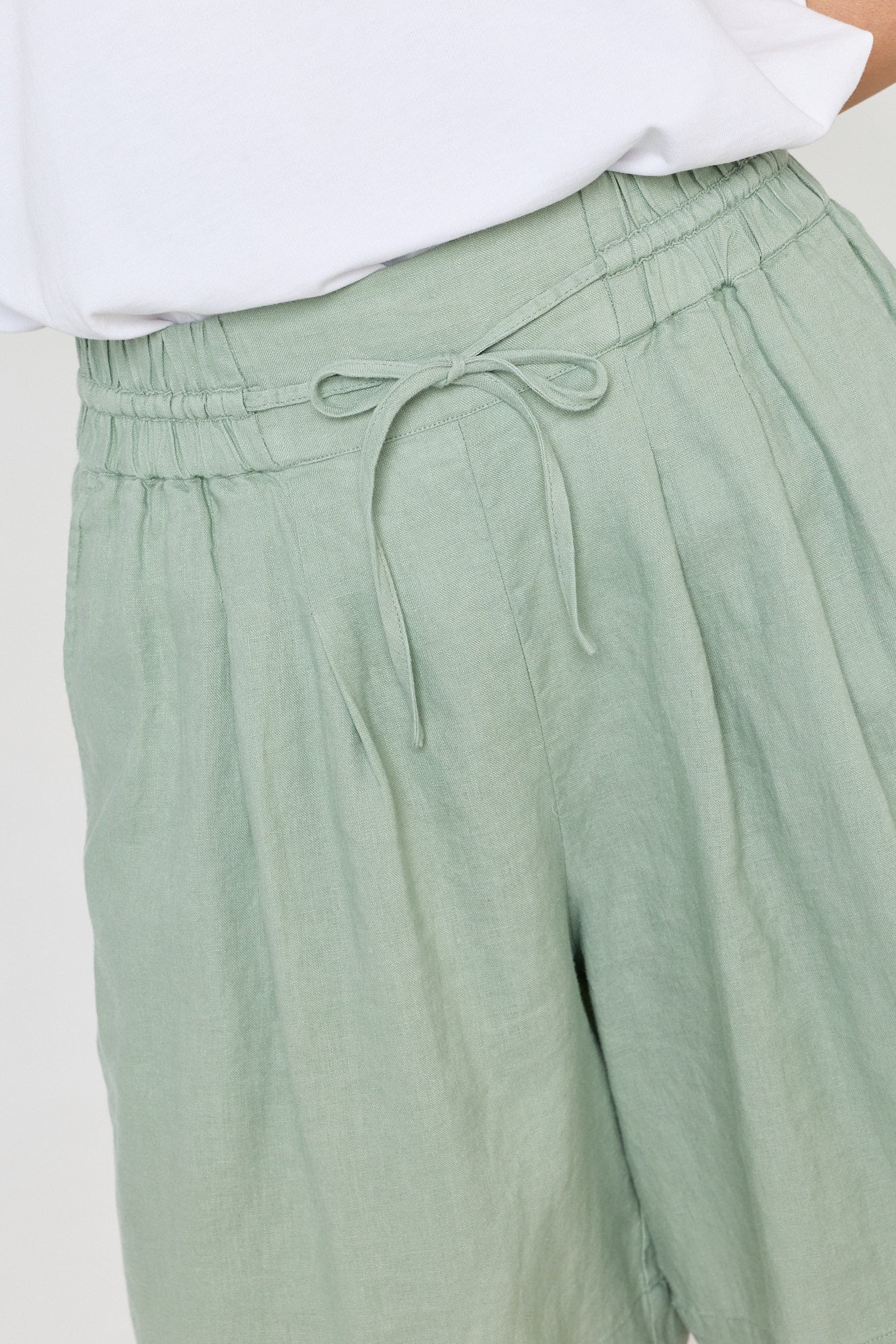 ADELE Shorts Sage