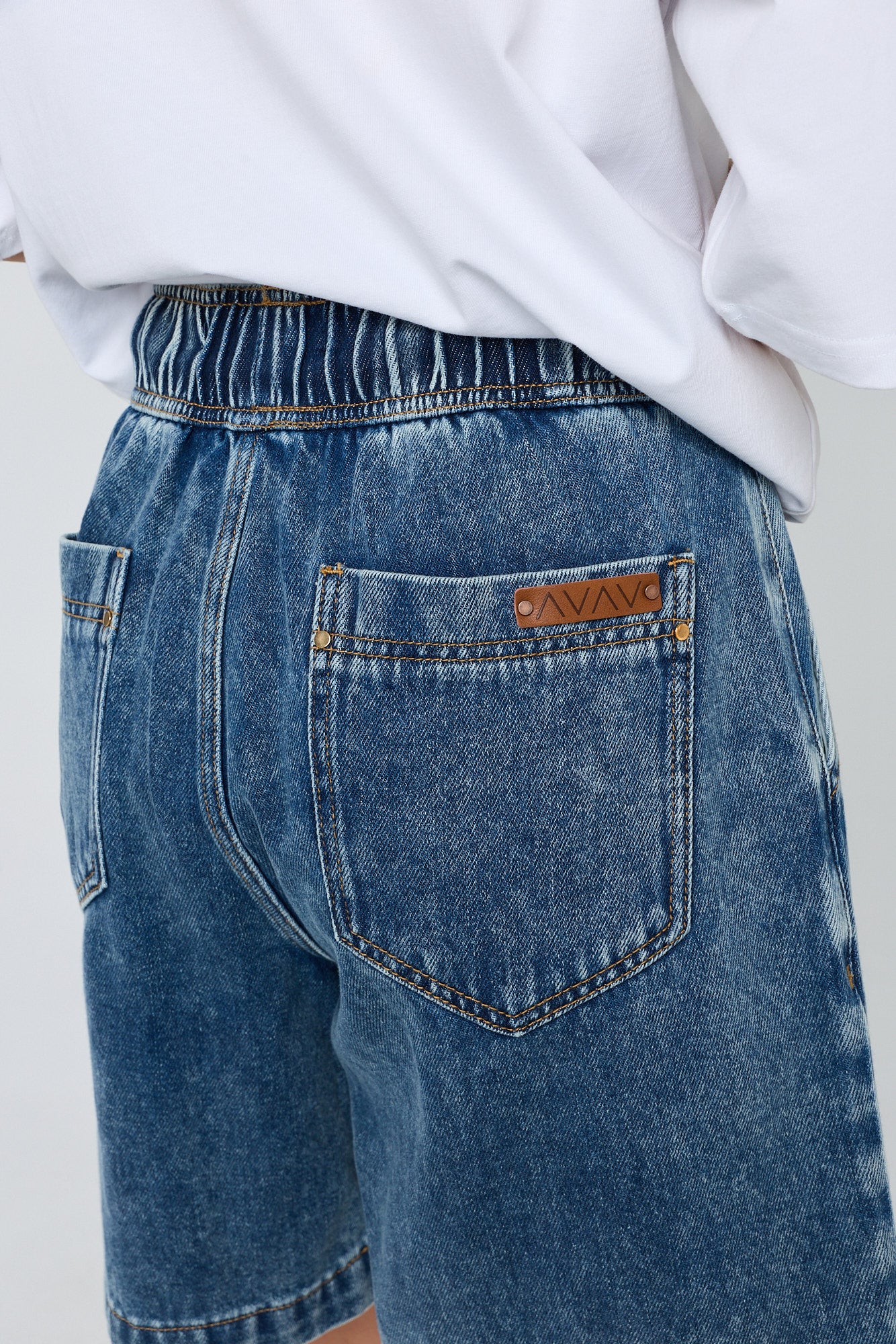 MIKI Shorts Blue Wash