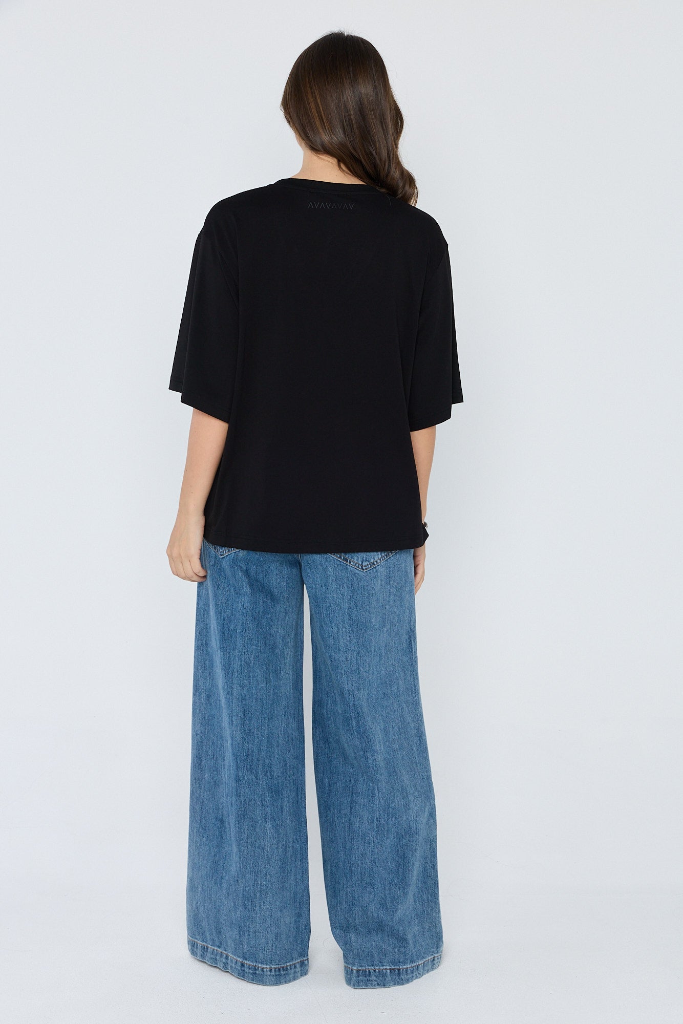 BALTIS V-Neck T-Shirt Black