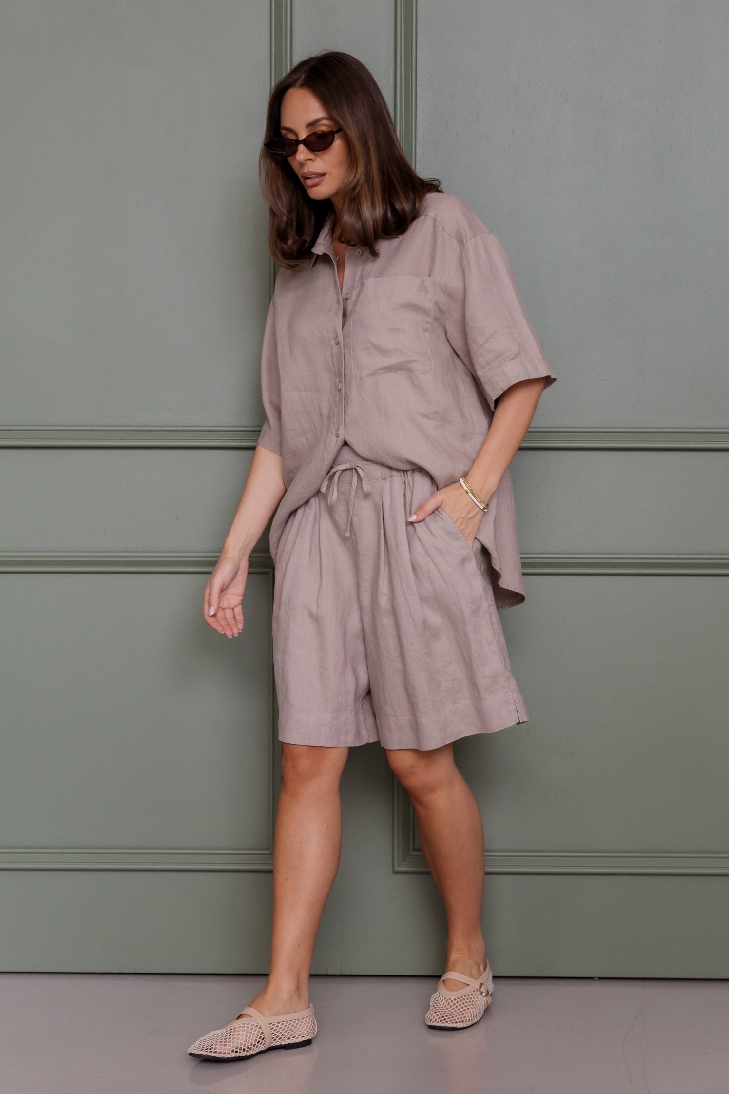 ADELE Shorts Taupe