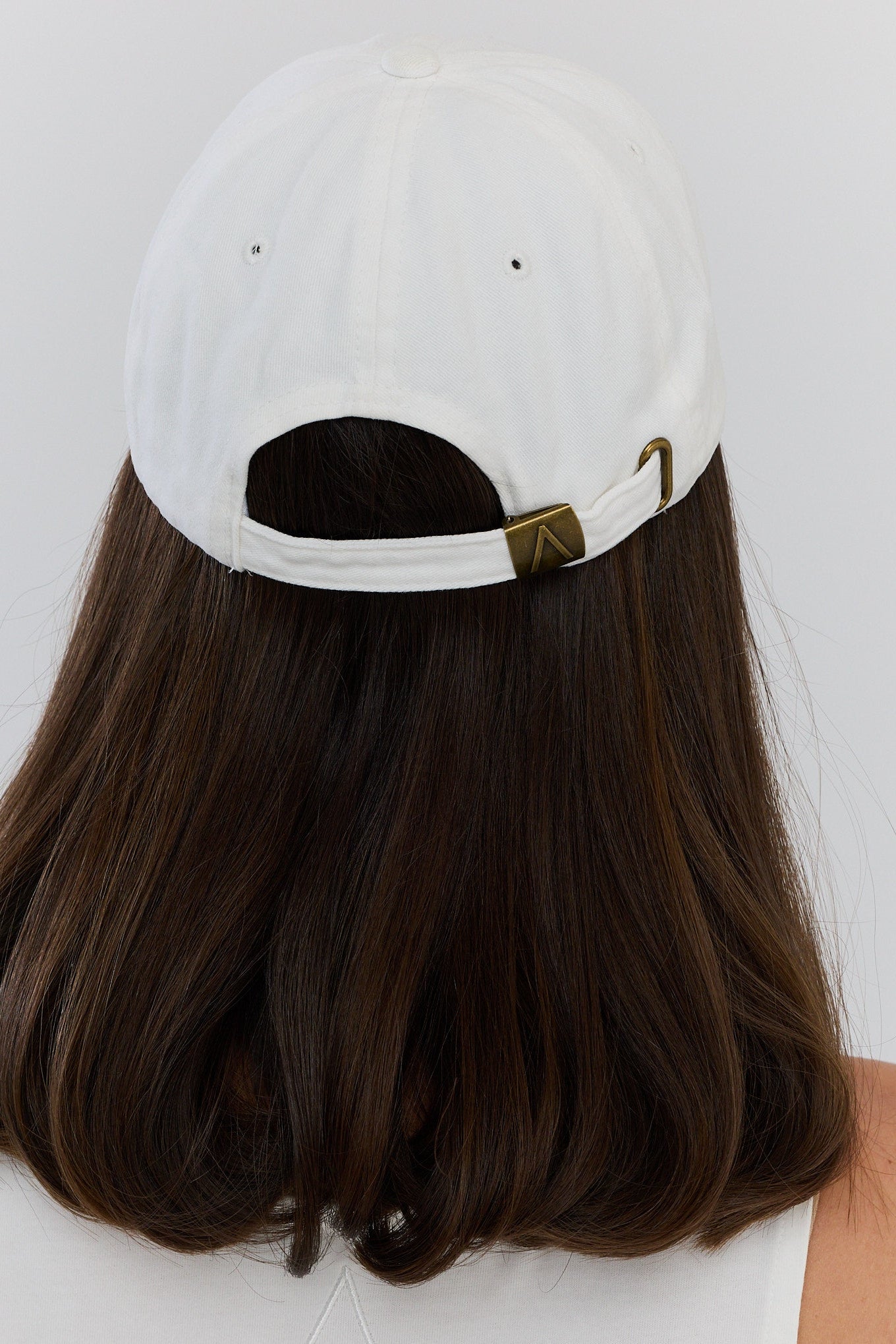 CAP White