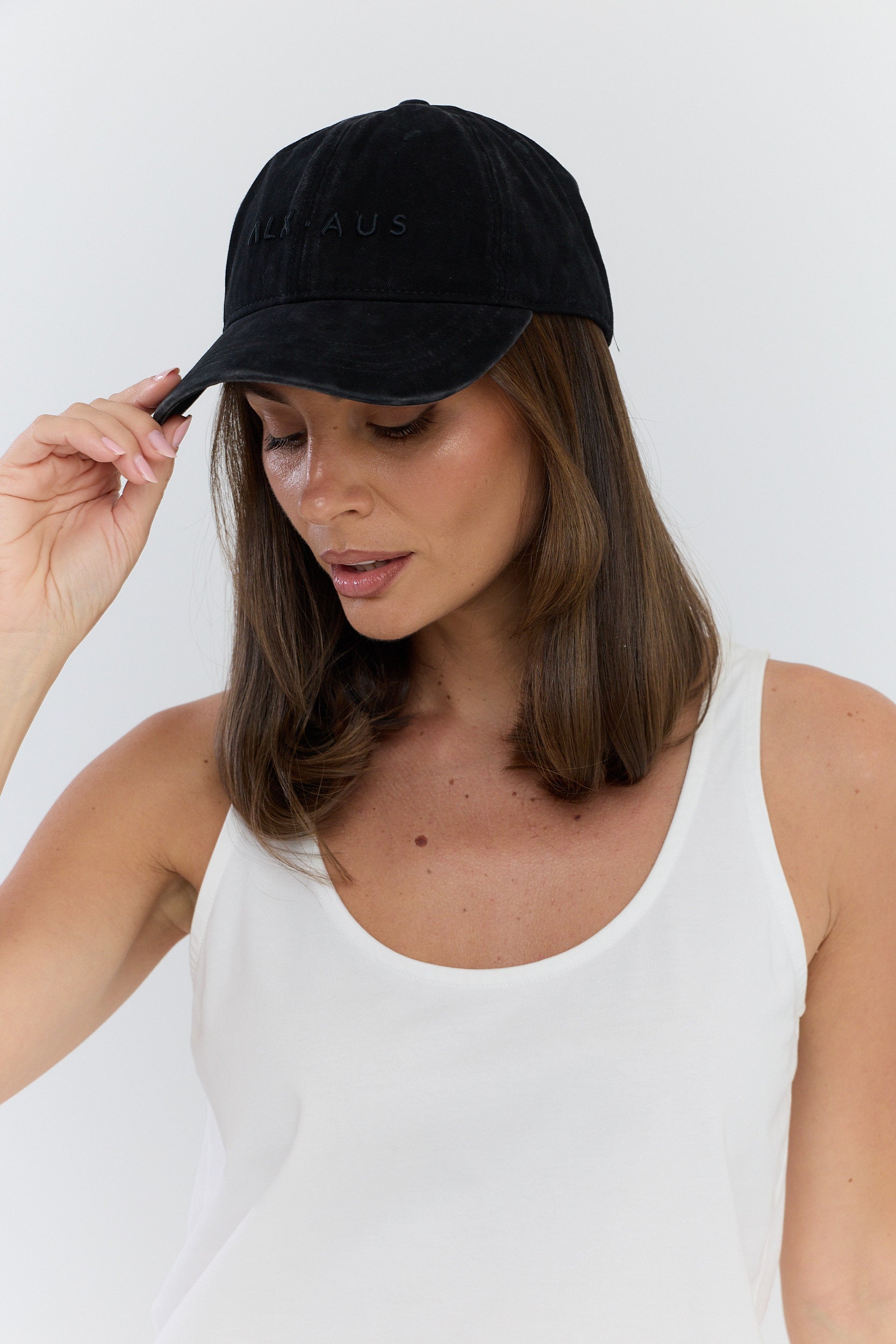 CAP Washed Black