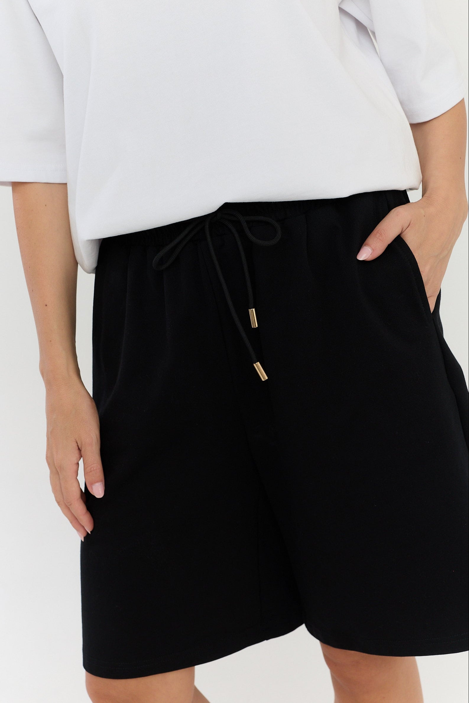 BLAX Shorts Black