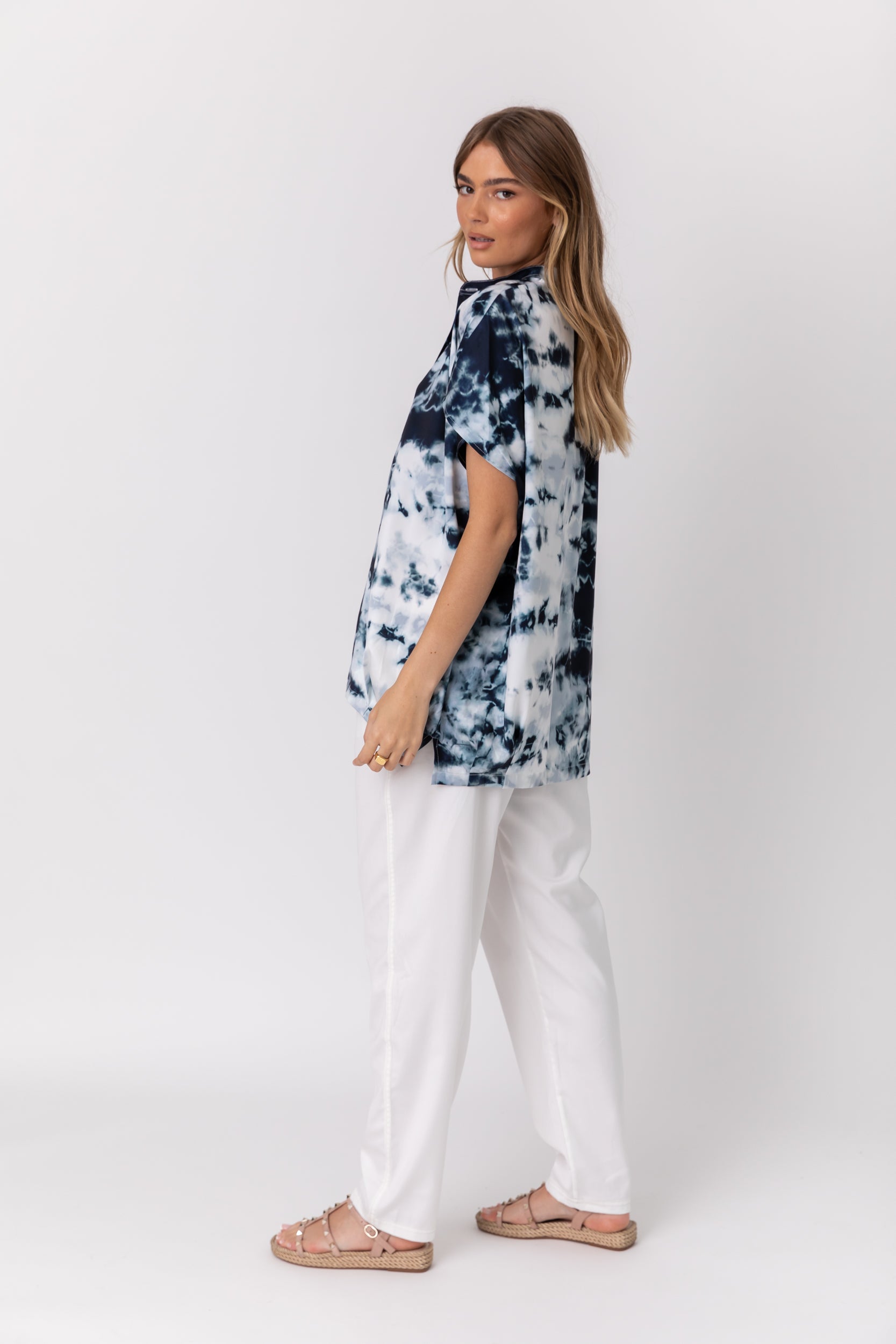 CHICAGO Blouse Navy & White