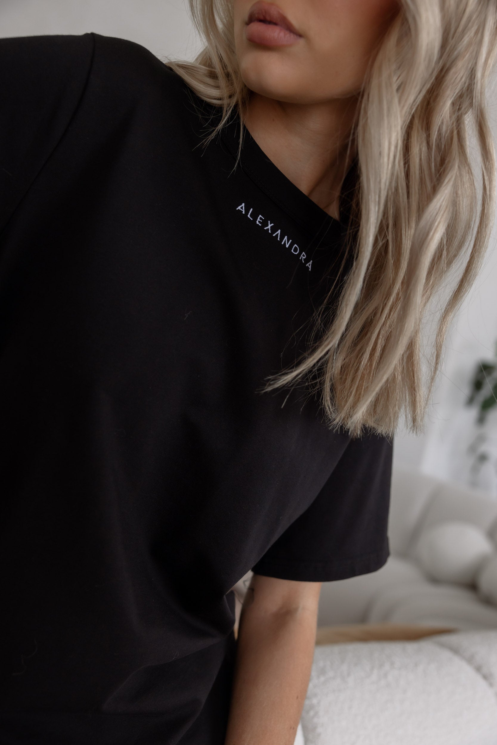 LOLO T-Shirt Black
