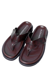 Leather Thong Chocolate Croc