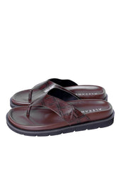 Leather Thong Chocolate Croc