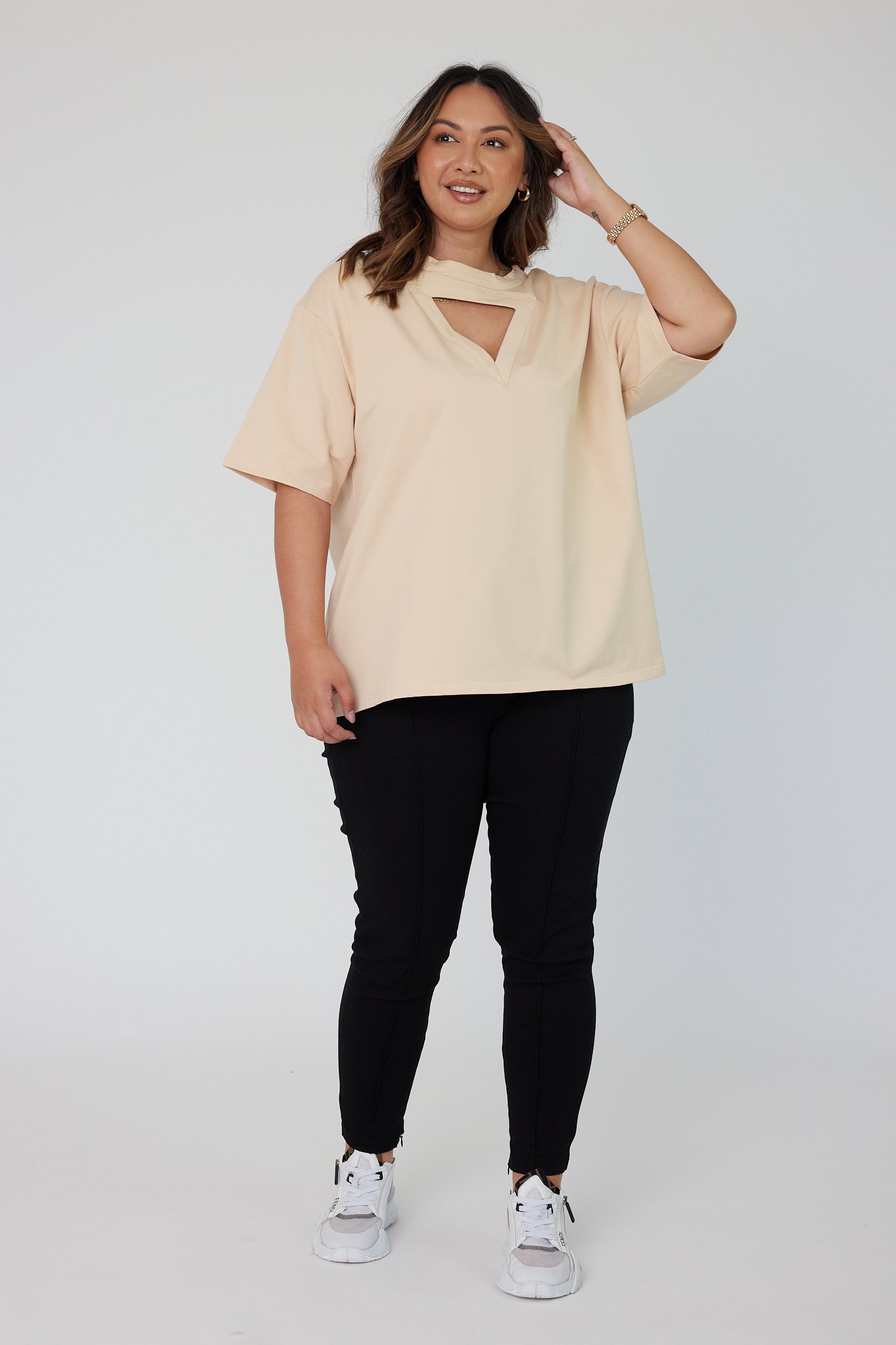 MARCUS T-Shirt Beige – A L E X A N D R A