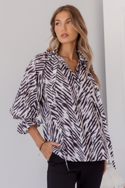DANILL Blouse Abstract Animal
