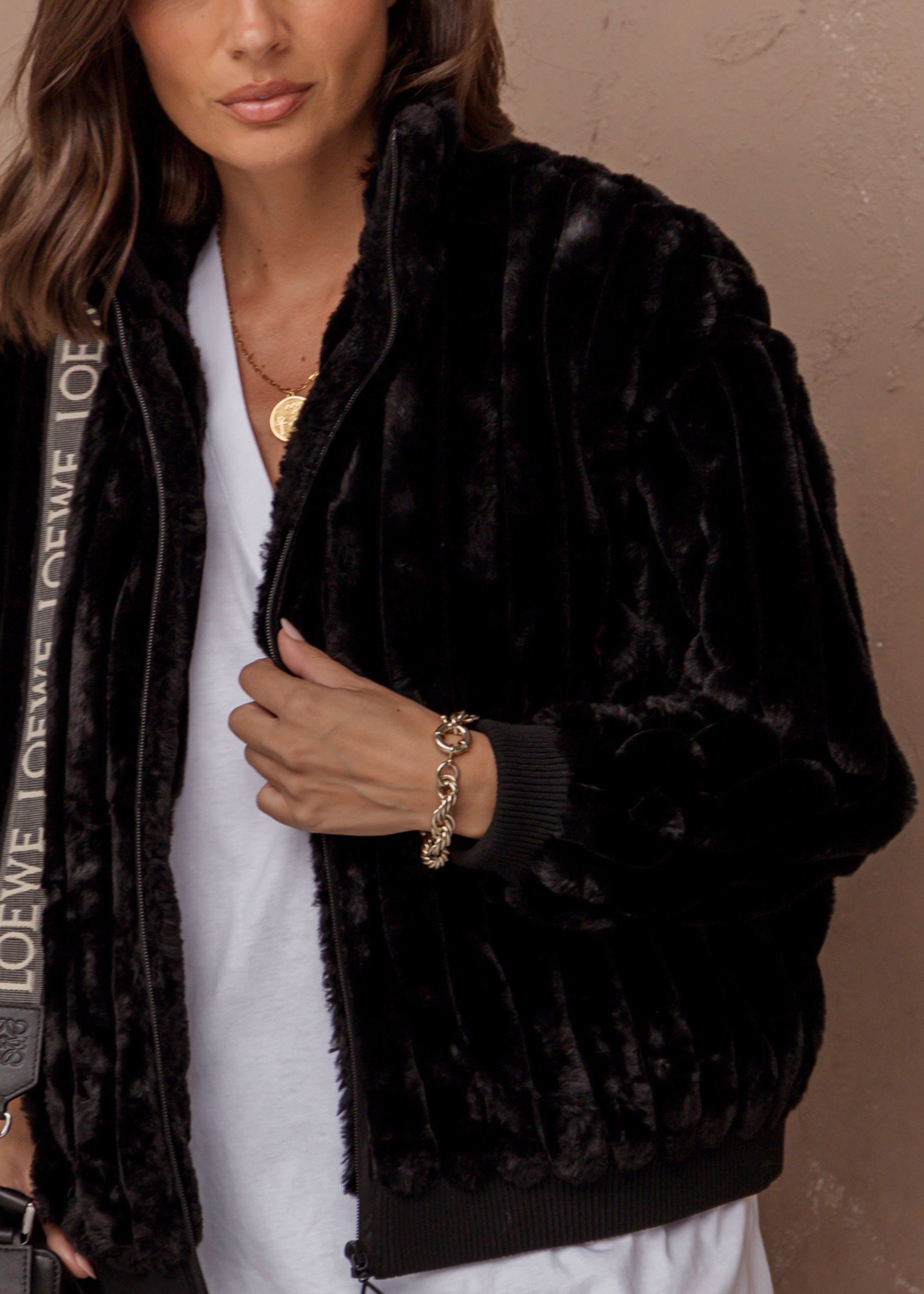 PortraitHRimages-Shopify_BB_4_422e3f9a-fb10-481f-809b-3c8c80798096.png