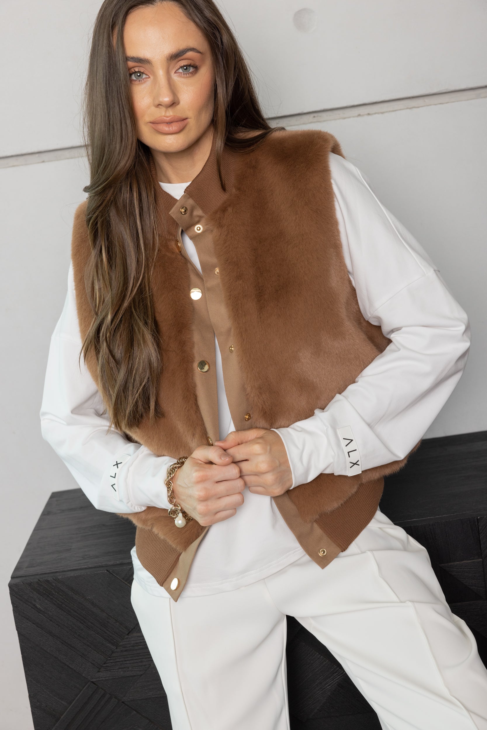 MAGDALENA Faux Vest Chestnut
