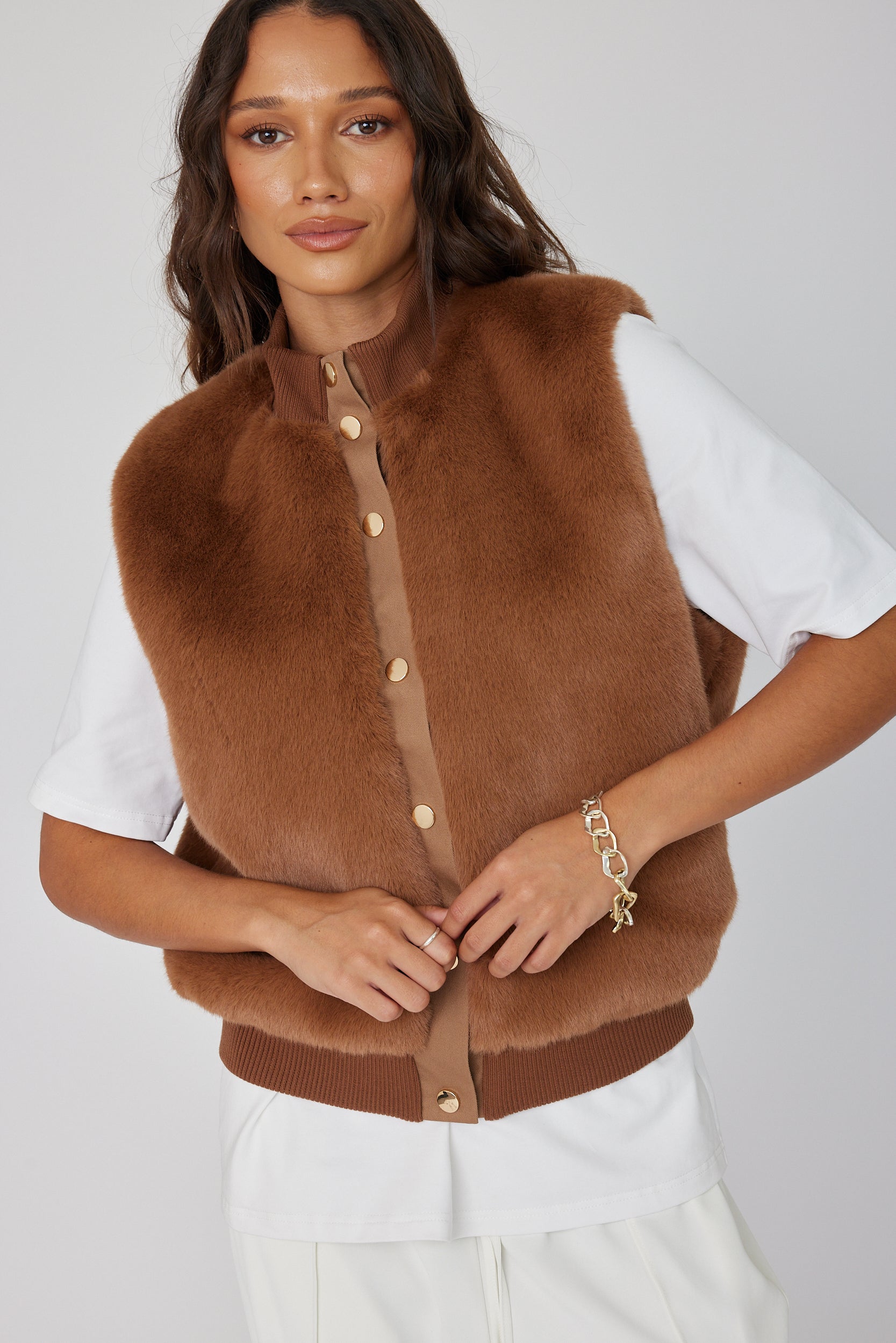 MAGDALENA Faux Vest Chestnut